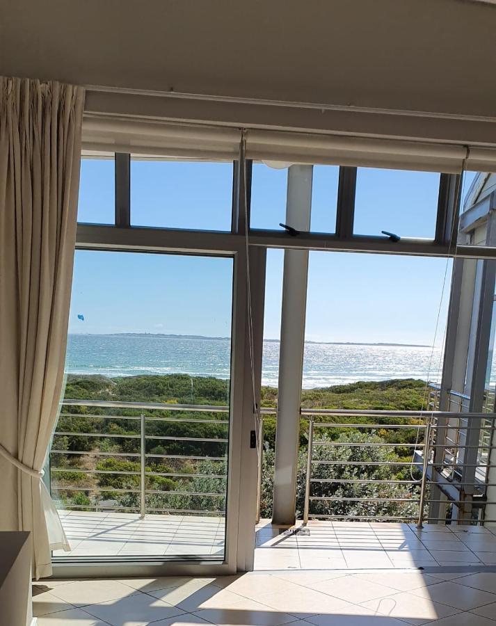Apartamento Beachfront 3-bedroom With Robben Island Views *