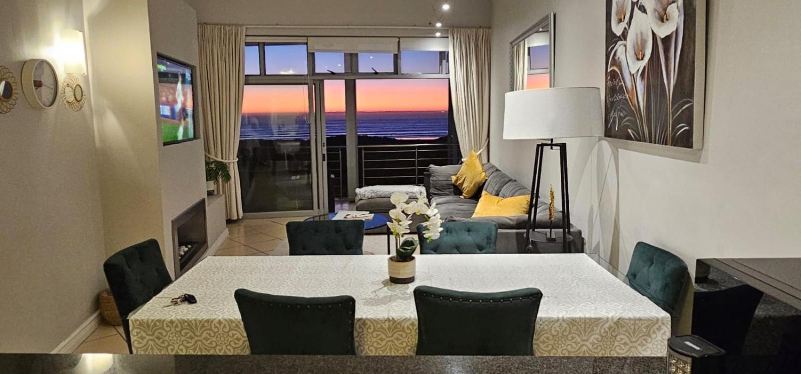 Beachfront 3-bedroom With Robben Island Views * Cidade Do Cabo