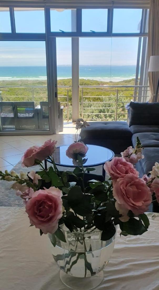 Beachfront 3-bedroom With Robben Island Views Cidade Do Cabo